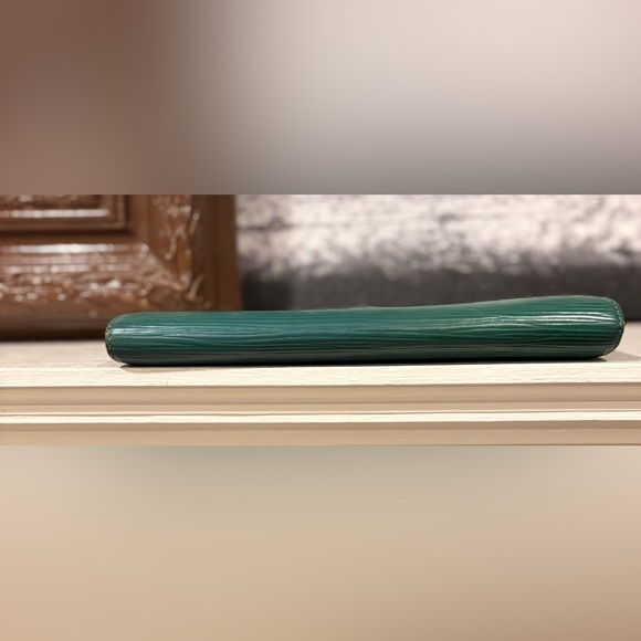 Authentic Vintage Louis Vuitton Wallet - Picture 11 of 11